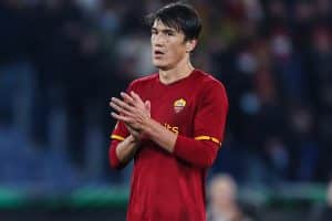 Roma attacker Eldor Shomurodov