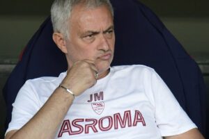 Roma's Portugal's coach Jose Mourinho looks on prior the UEFA Europa League, first round, group C, football match between Real Betis and AS Roma at the Benito Villamarin stadium in Seville on October 13, 2022. (Photo by CRISTINA QUICLER / AFP) (Photo by CRISTINA QUICLER/AFP via Getty Images)