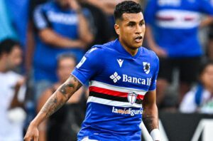 Jeison Murillo of Sampdoria defends his team's goal