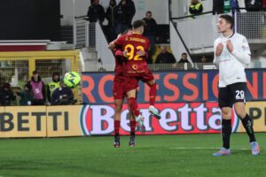 LA SPEZIA, ITALY - JANUARY 22: Stephan El Shaarawy of AS Roma celebrates after scoring a goal during the Serie A match between Spezia Calcio and AS Roma at Stadio Alberto Picco on January 22, 2023 in La Spezia, Italy. (Photo by Gabriele Maltinti/Getty Images)