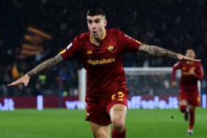 AS Roma's Italian defender Gianluca Mancini celebrates after opening the scoring during the Italian Serie A football match between AS Roma and Juventus on March 5, 2023 at the Olympic stadium in Rome. (Photo by Filippo MONTEFORTE / AFP) (Photo by FILIPPO MONTEFORTE/AFP via Getty Images)