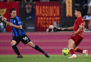 AS Roma's Argentinian forward Paulo Dybala (R) challenges Inter Milan's Italian defender Matteo Darmian during the Italian Serie A football match between AS Rome and Inter Milan on May 6, 2023 at the Olympic stadium in Rome. (Photo by Vincenzo PINTO / AFP) (Photo by VINCENZO PINTO/AFP via Getty Images)