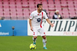 SALERNO, ITALY - FEBRUARY 26: Giulio Donati of AC Monza during the Serie A match between Salernitana and AC Monza at Stadio Arechi on February 26, 2023 in Salerno, Italy. (Photo by Francesco Pecoraro/Getty Images)