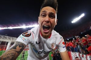 SEVILLE, SPAIN - MAY 18: Lucas Ocampos of Sevilla FC celebrates victory after the UEFA Europa League semi-final second leg match between Sevilla FC and Juventus at Estadio Ramon Sanchez Pizjuan on May 18, 2023 in Seville, Spain. (Photo by Fran Santiago/Getty Images)