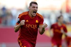 ROME, ITALY - AUGUST 20: Andrea Belotti of AS Roma celebrates after scoring the team's first goal during the Serie A TIM match between AS Roma and US Salernitana at Stadio Olimpico on August 20, 2023 in Rome, Italy. (Photo by Paolo Bruno/Getty Images)