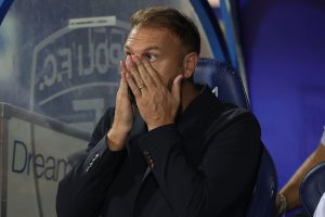 EMPOLI, ITALY - SEPTEMBER 3: Paolo Zanetti heand coach of Empoli FC reacts during the Serie A TIM match between Empoli FC and Juventus at Stadio Carlo Castellani on September 3, 2023 in Empoli, Italy. (Photo by Gabriele Maltinti/Getty Images)