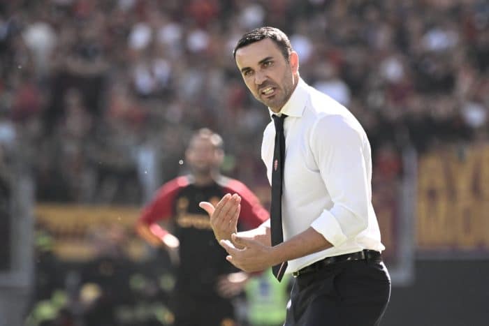 Monza's Italian coach Raffaele Palladino reacts during the Italian Serie A football match between AS Roma and Monza at the Olympic stadium in Rome on October 22, 2023. (Photo by Tiziana FABI / AFP) (Photo by TIZIANA FABI/AFP via Getty Images)