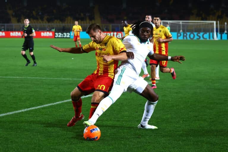Chelsea join race for Manu Kone